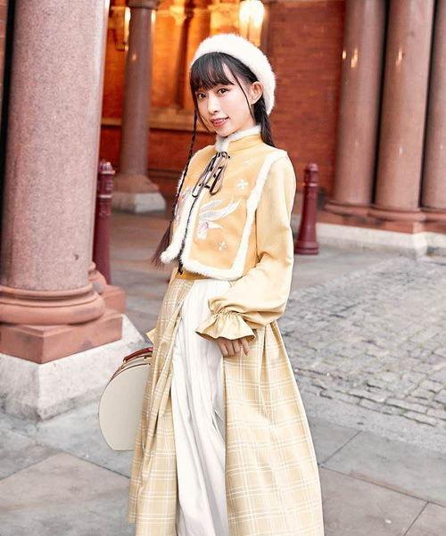 成人汉服秋冬款视频,成人汉服风采展示