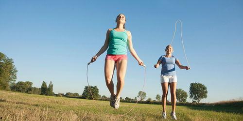 跳绳成人新手锻炼视频,新手必看锻炼视频攻略