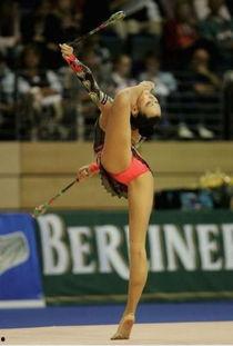 柔术劈叉成人男生视频,成人男生轻松掌握的极限挑战